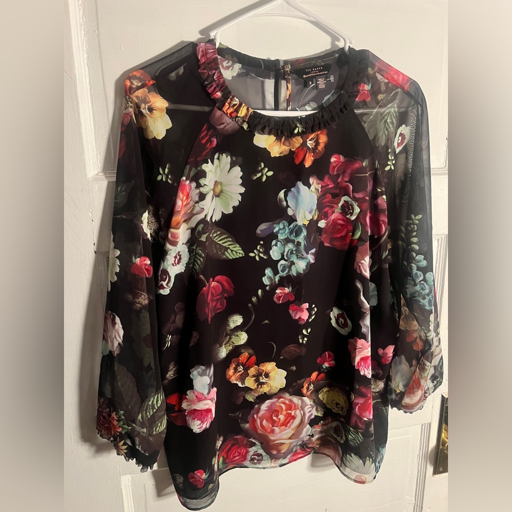 TED BAKER LONDON BLOUSE size 3